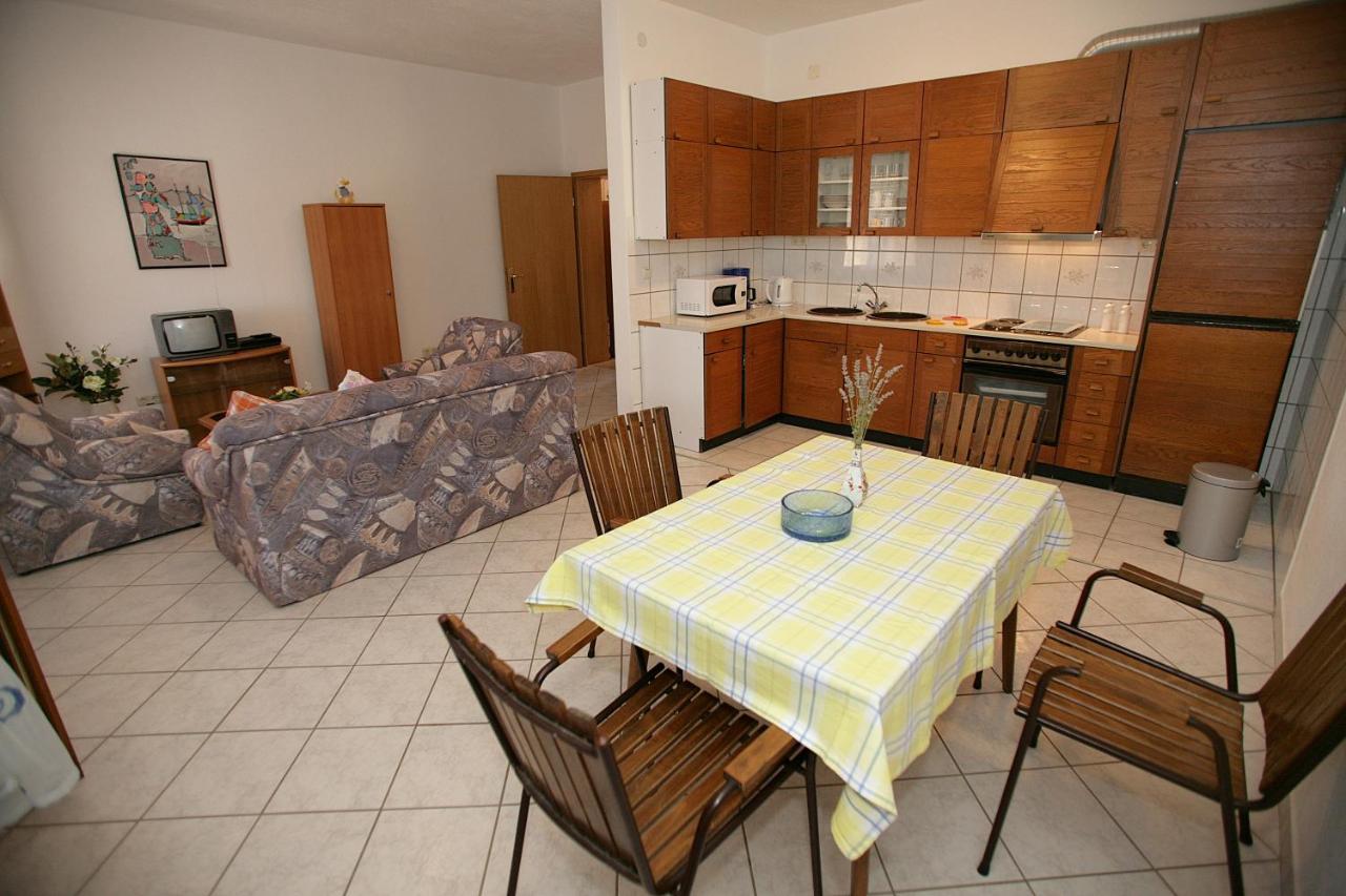House Peri Daire Trogir Dış mekan fotoğraf